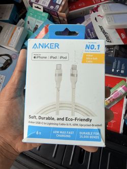 Anker 6 Ft Braided Cable, New, Damaged Box