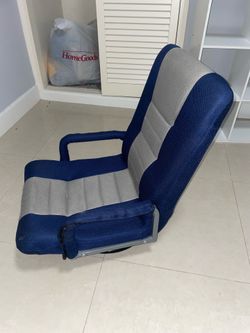 Gaming floor chair