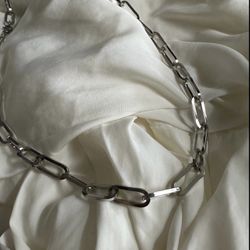 Silver Paper clip Necklace 🖇️