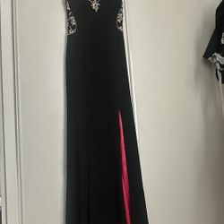 Prom Dress / Formal Dress - Besty & Adam - size 6