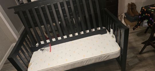 Crib/toddler Bed