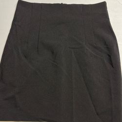 Short Skirt 
