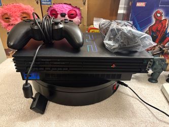 Sony PlayStation 2 Console with Controller