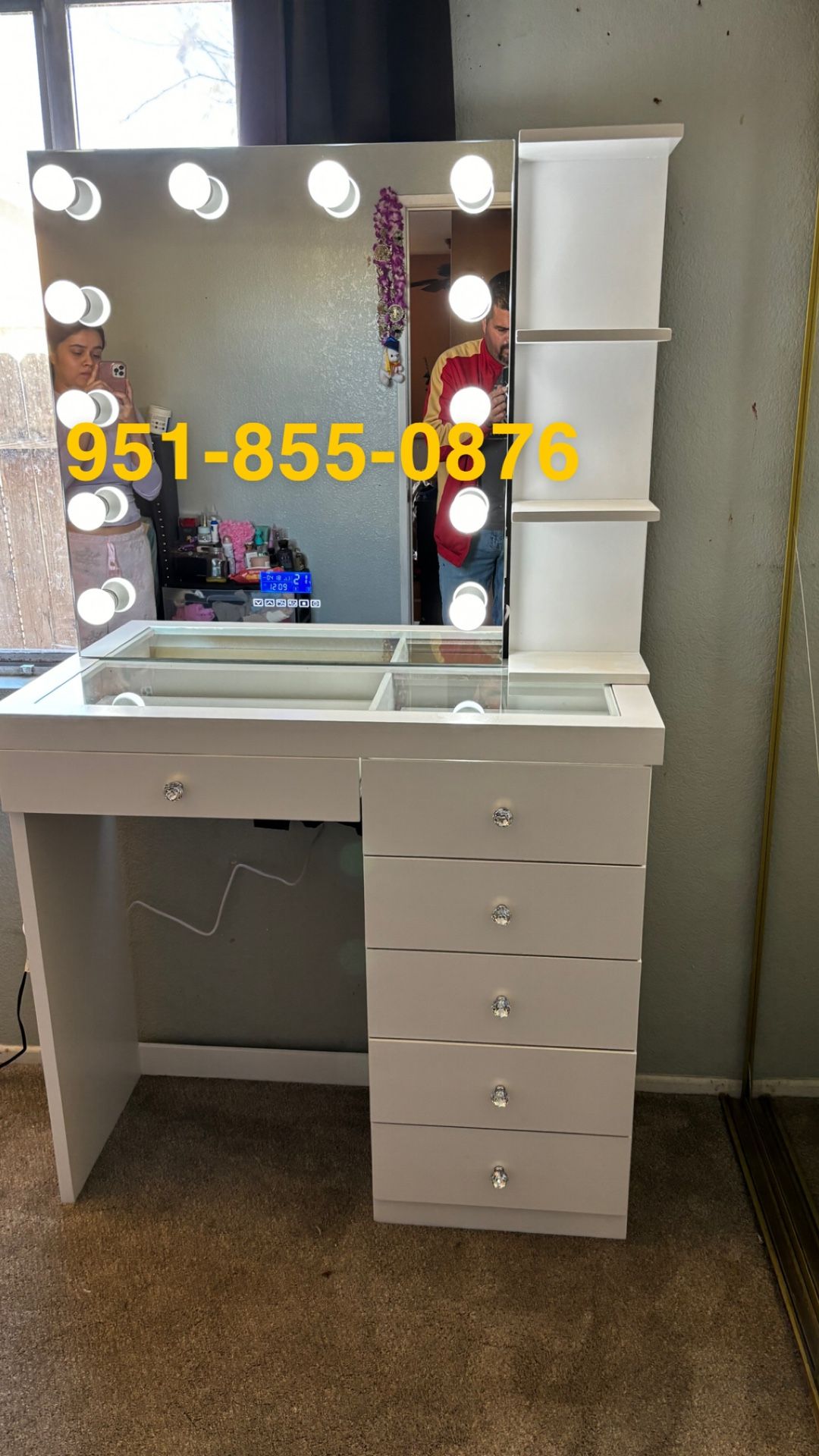 New Bluetooth Makeup Vanity Sets