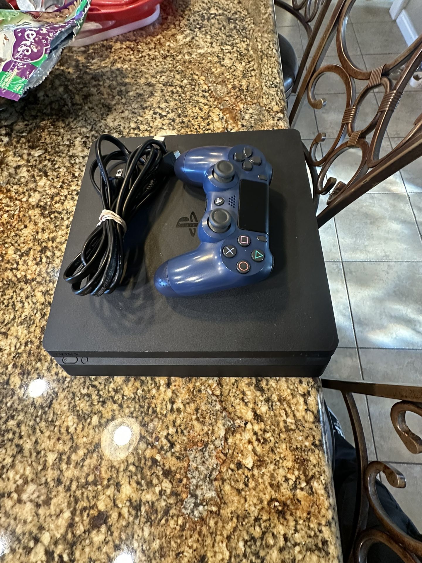 PS4 Slim