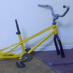 Bicycle.  Schwinn. 16"" Pixie 