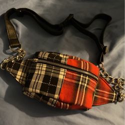 Black & Red Small Fanny Pack 
