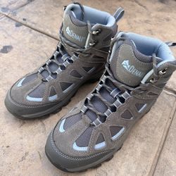 Denali Women's Hiking Boots, Size 10W