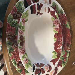 Beautiful Christmas setting platter and bowl no cracks no chips no breaks