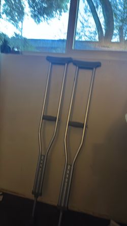 Aluminum Underarm Crutches Pair