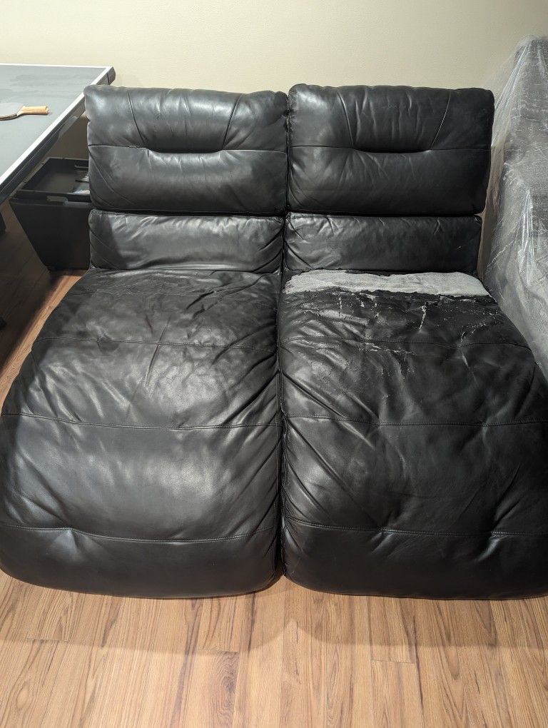 3 Movie Lounge Chairs 