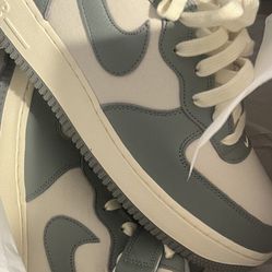 3 Nike Dunks & AF1 Sneakers