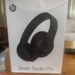 Beat Studio Pro 