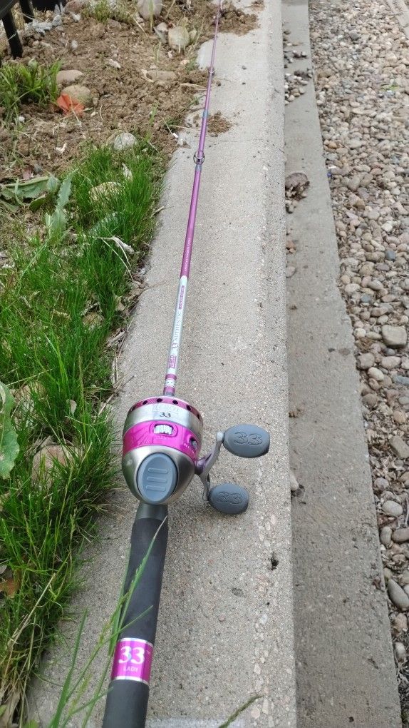 A Woman's Rod And Reel A Zepco Rod And Reel 6 Ft