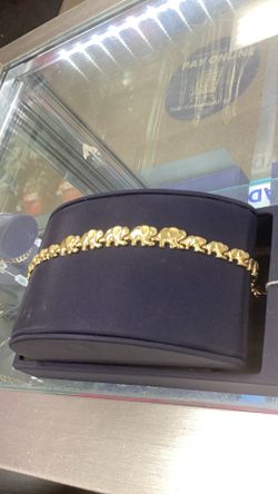 Gold elephant bracelet