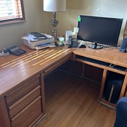 Desk **Free**