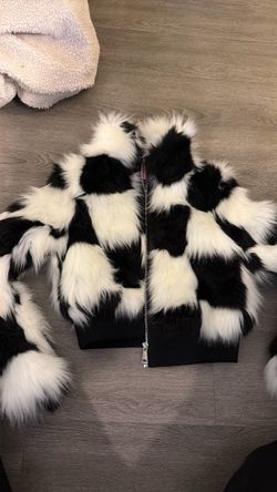 Formula faux fur azalea Wang black-and-white, checkered fur crop jacket size medium (fits like a small)