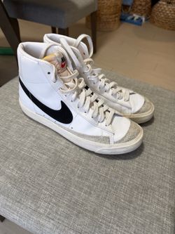Nike Blazer Mid '77 Vintage size 8.5W used