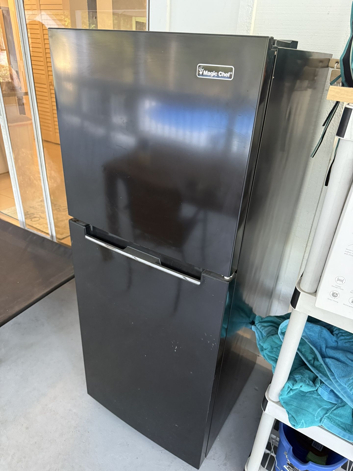 Magic Chef refrigerator