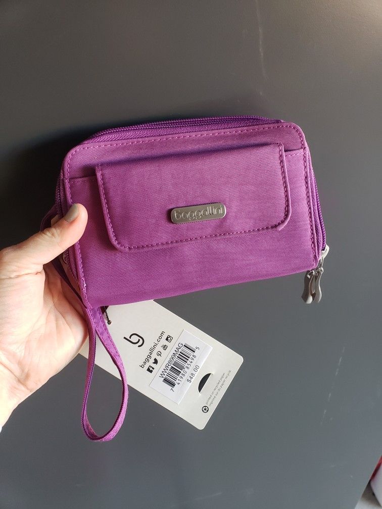 New Baggallini Purple Wallet
