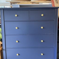 Solid Oak Dresser 