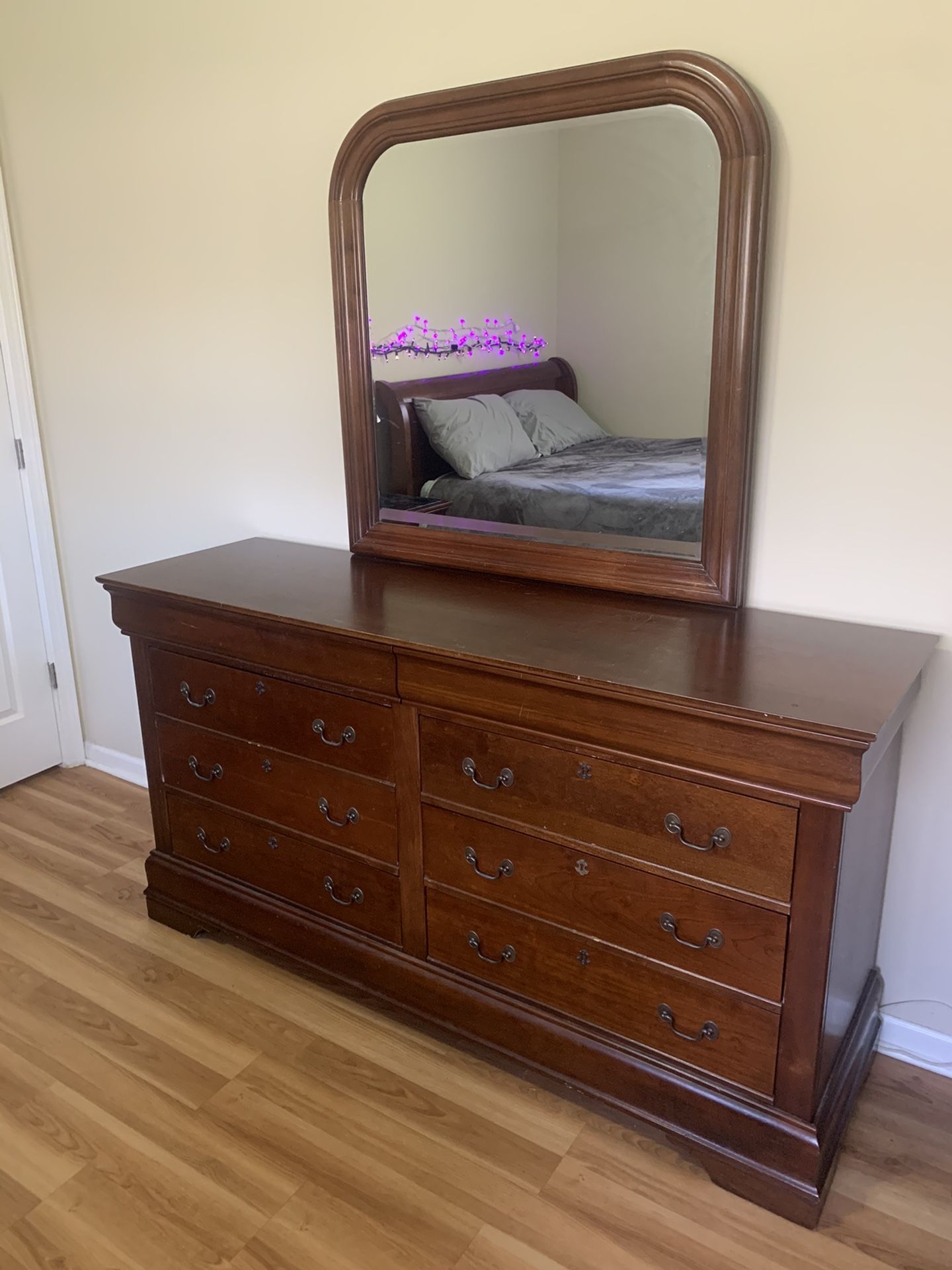 Maple Bedroom Set for Sale in Wheaton, IL OfferUp