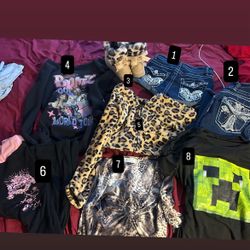 Y2k clothing bundle sizes (s-m) 🪽🖤 , you can buy items separately as well check out description.