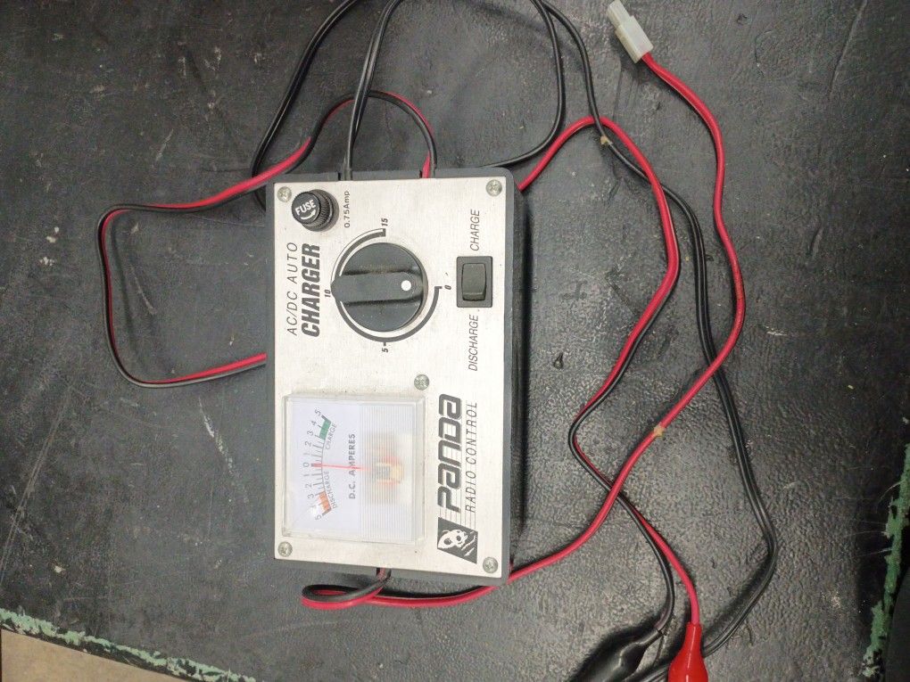 Panda Radio Control AC/DC Auto Charger With 15 Minute Timer Work NOS