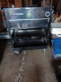Tool cart