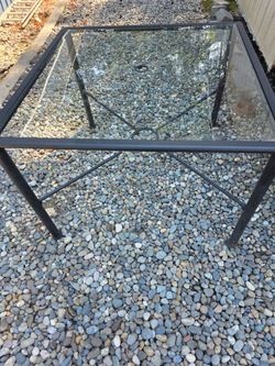 Patio table