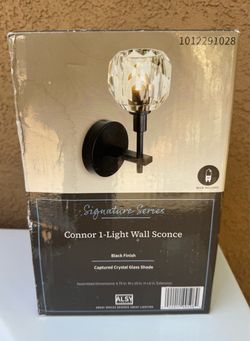 Light Fixture