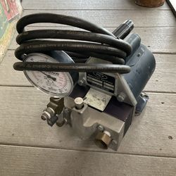 Wheeler Rex 39300 Hydrostatic Test Pump Electric 1/2 Hp