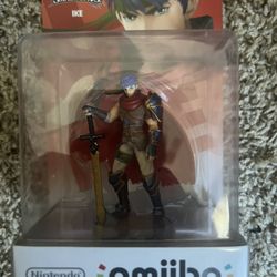 Ike Amiibo