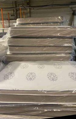 Top Mattress Deals in Twin Full Queen King Sizes