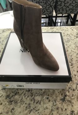 Nine West grey boots size 9