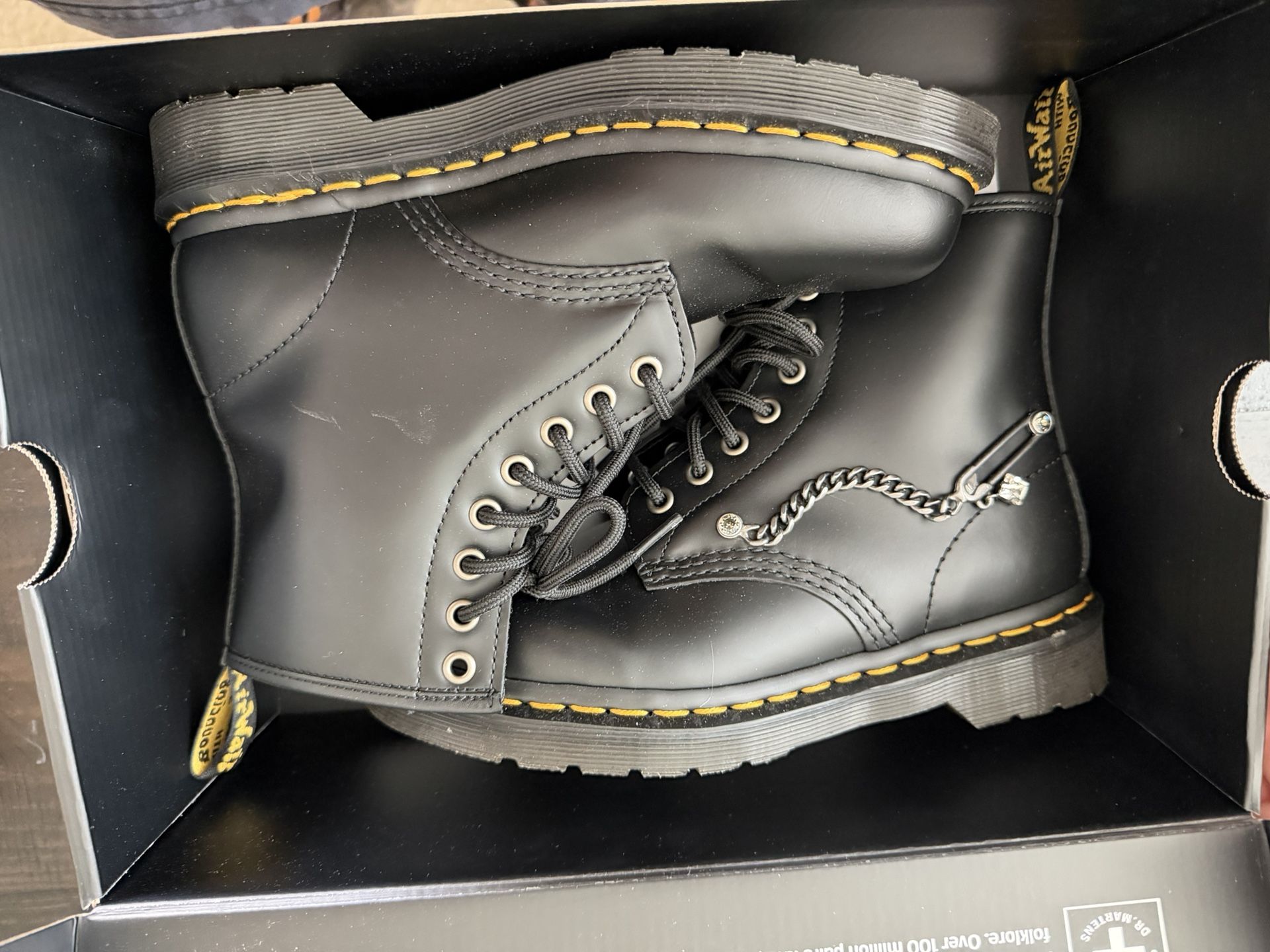 Dr Marten Size 6