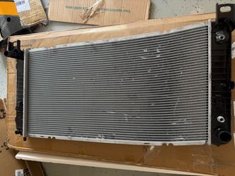 Aluminum Car Radiator with Black Tanks