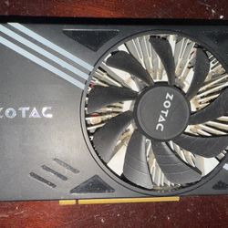 GeForce® GTX 950 ZT-90601-10L