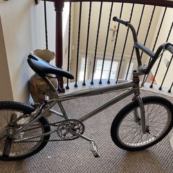 Vintage suspected Dynamo   BMW