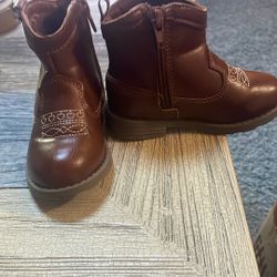Carters Fashion Boots 