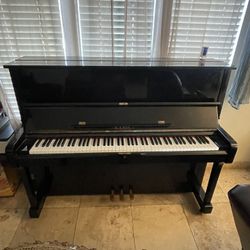 Nice And Vintage HANIL Upright Piano 