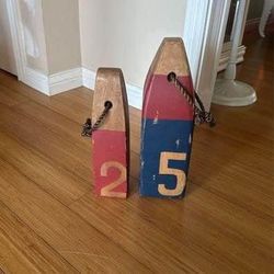 Pottery Barn Kids Buoys Weathered Look Set Of 2