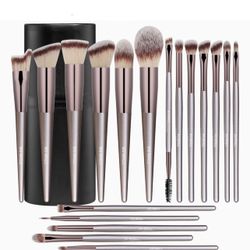 18pc Makeup Brush Set