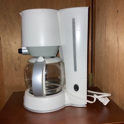 Coffee Pot 8 Cups/Rusell Hobbs