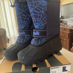 Kamik Insulated Snowridge Spicer Snow Boots ,size 7