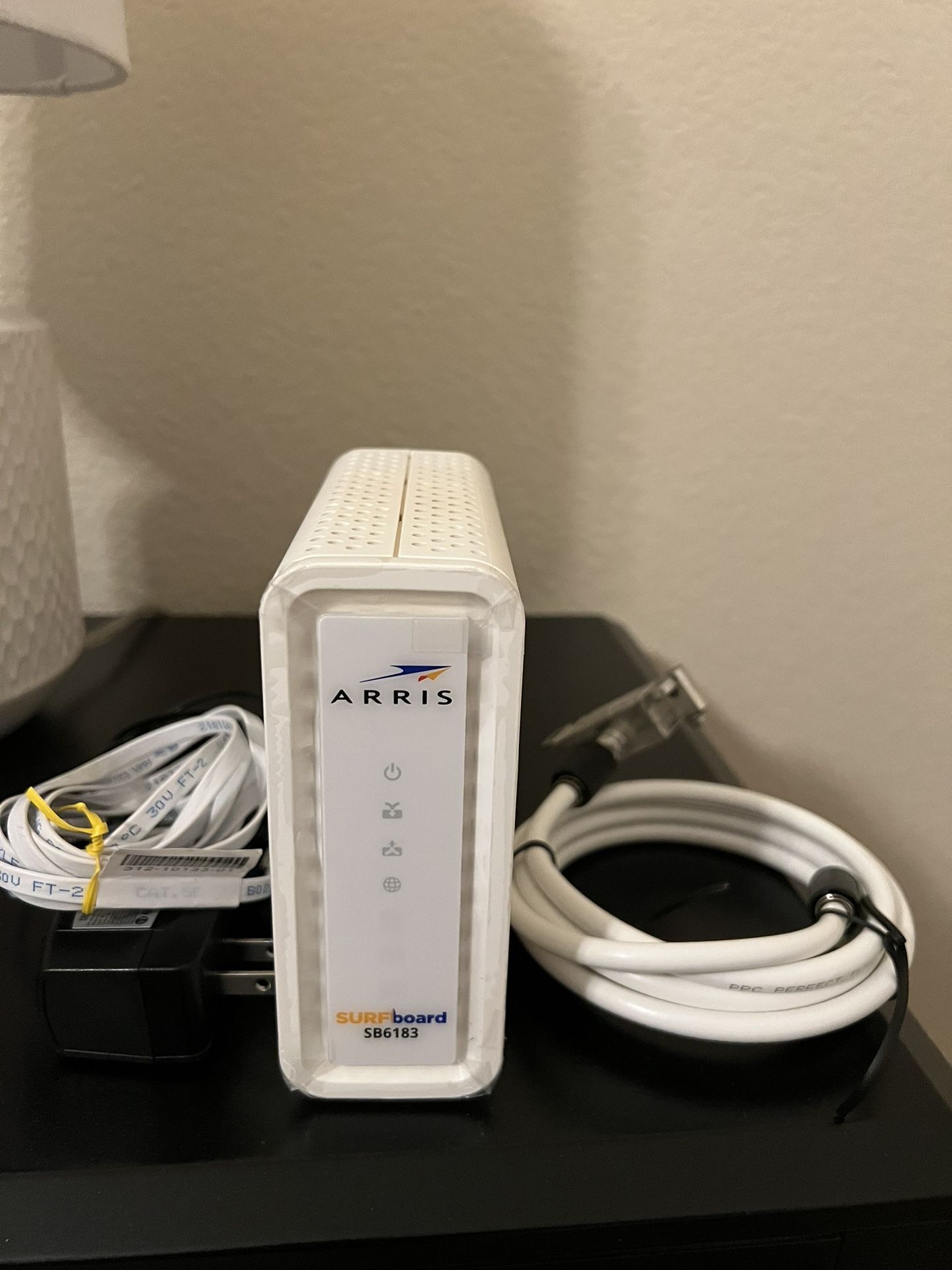 ARRIS SB6183 Surfboard DOCSIS 3.0 Cable Modem