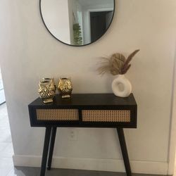Consol Table