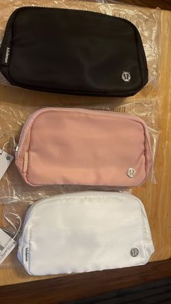 Lululemon everywhere belt bag/cross body