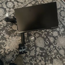 Samsung Odyssey G30D 24’ 180hz