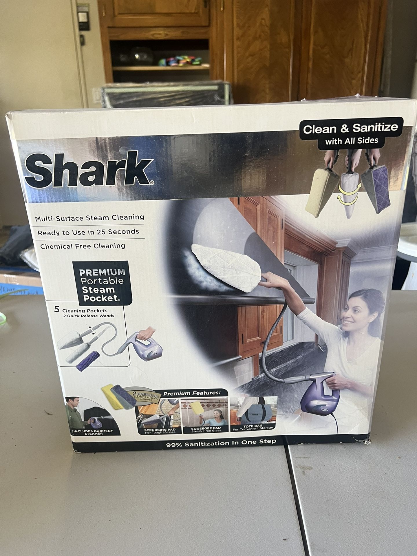 Shark Portable Steam Pocket Cleaner – Brand New